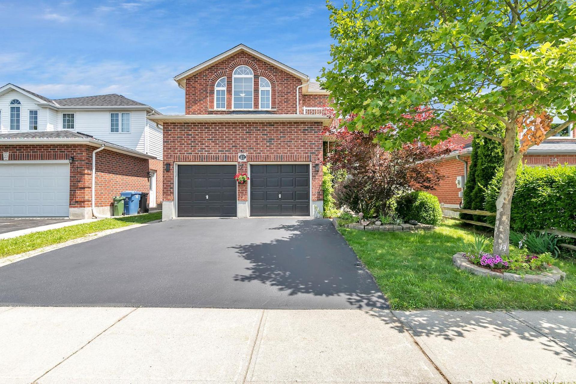 2 Bedroom Luxury Apartment Guelph Exterior foto